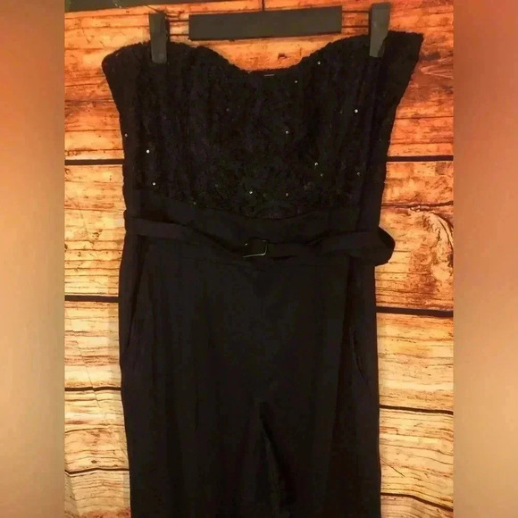 🔥VENUS Sequins and Lace Black Corset Jumpsuit with belt🔥NWT size 6 - Picture 9 of 16